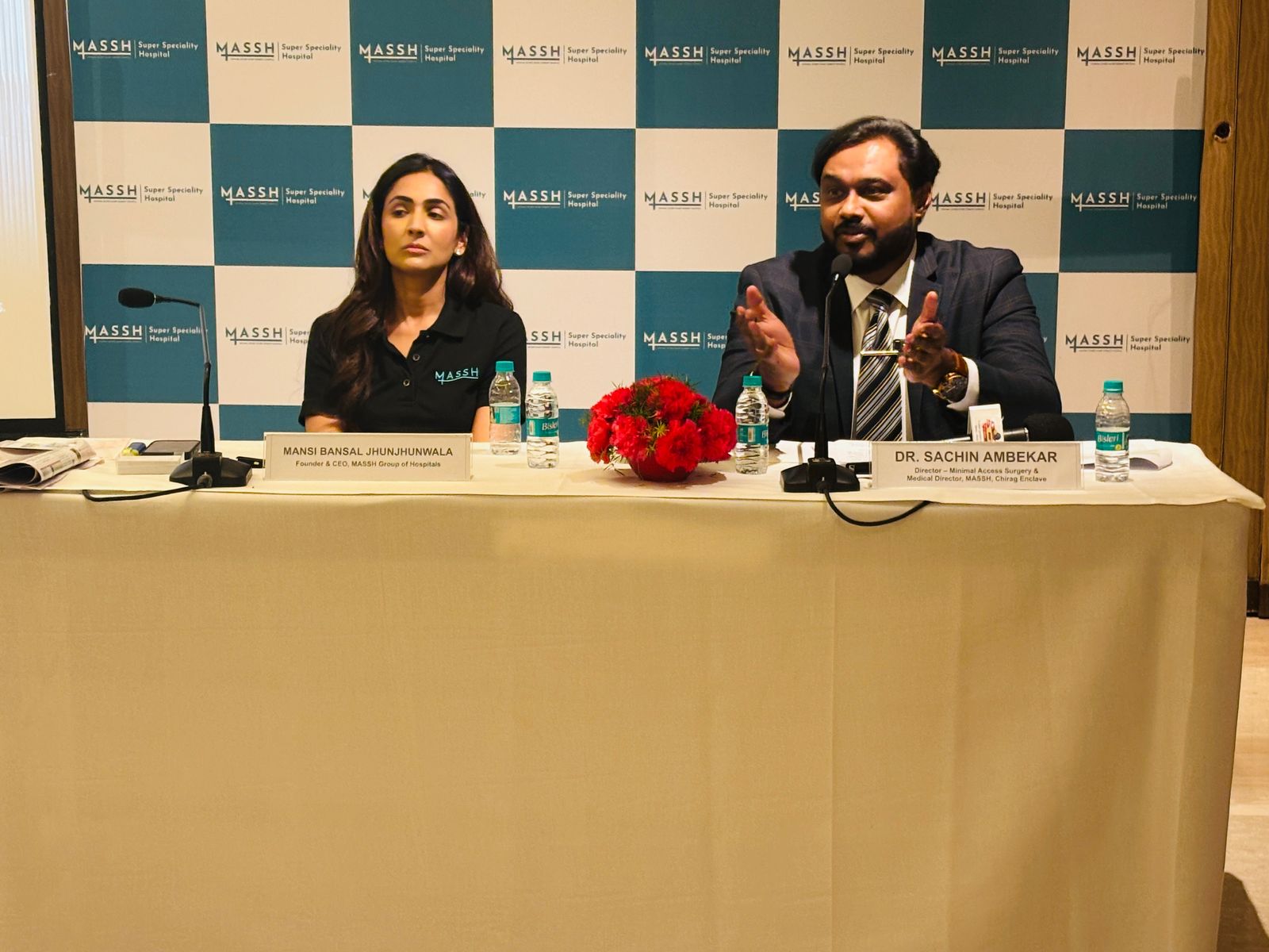 L R Mansi Bansal with Dr Sachin MASSH