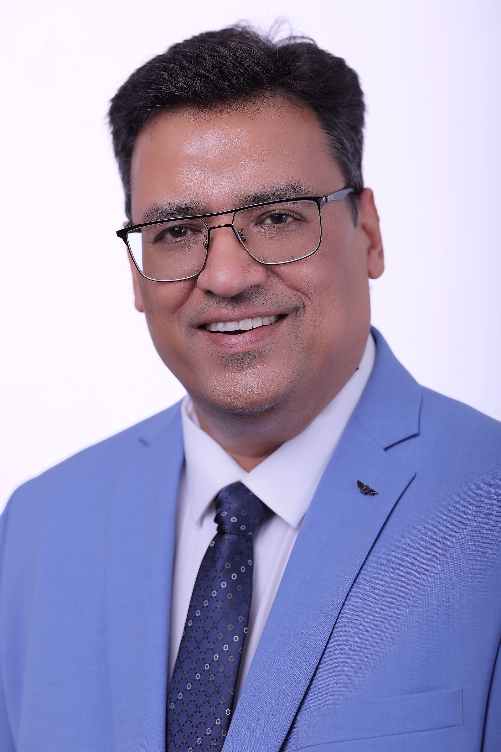 Mr Dinesh Lodha 1