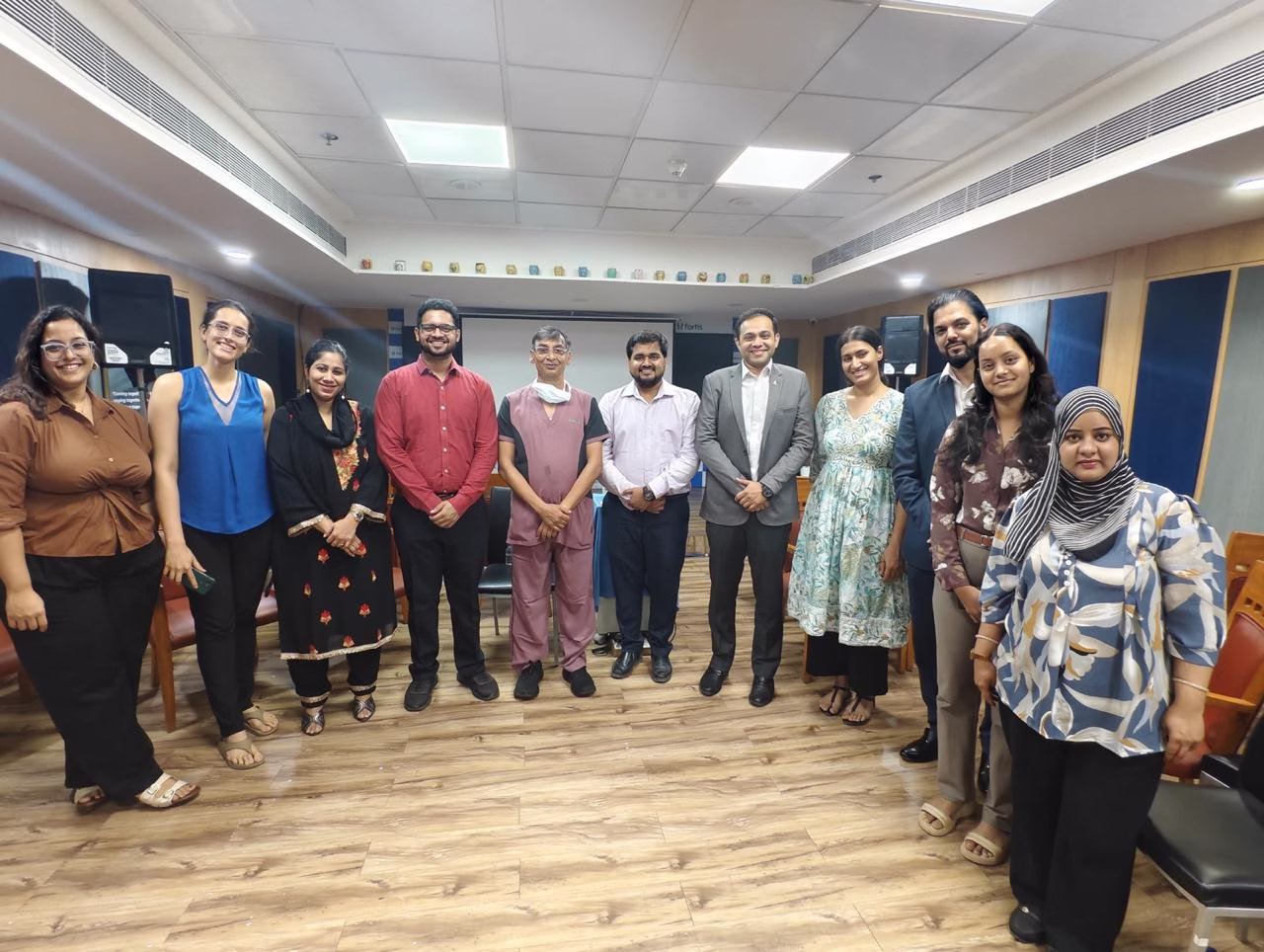 Dr. Prashant Bhamare HOD Director of Obstetrics and Gynaecology at Fortis Hiranandani Hospital with participating doctors from Fortis Hiranandani and hospitals across Navi Mumb