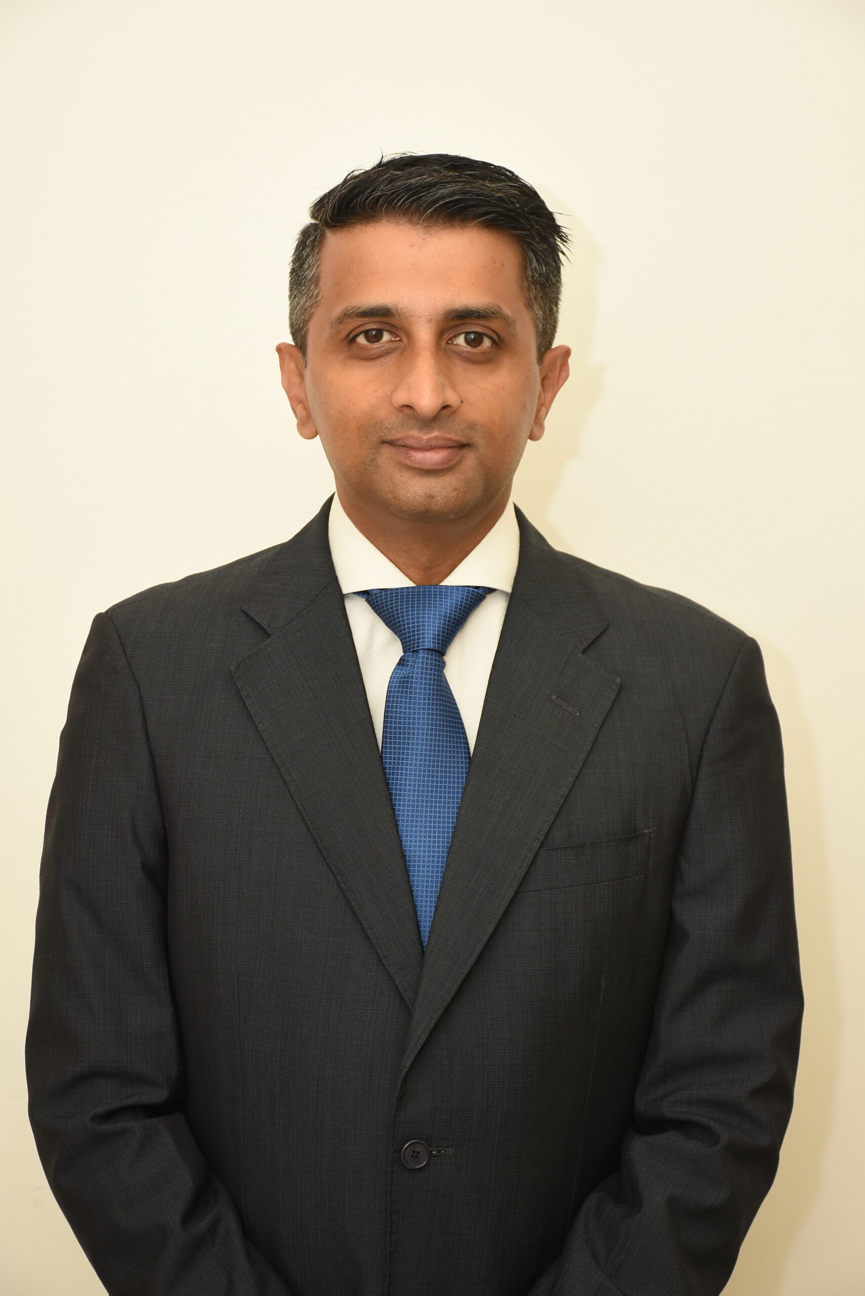 Dr. Narendra scaled